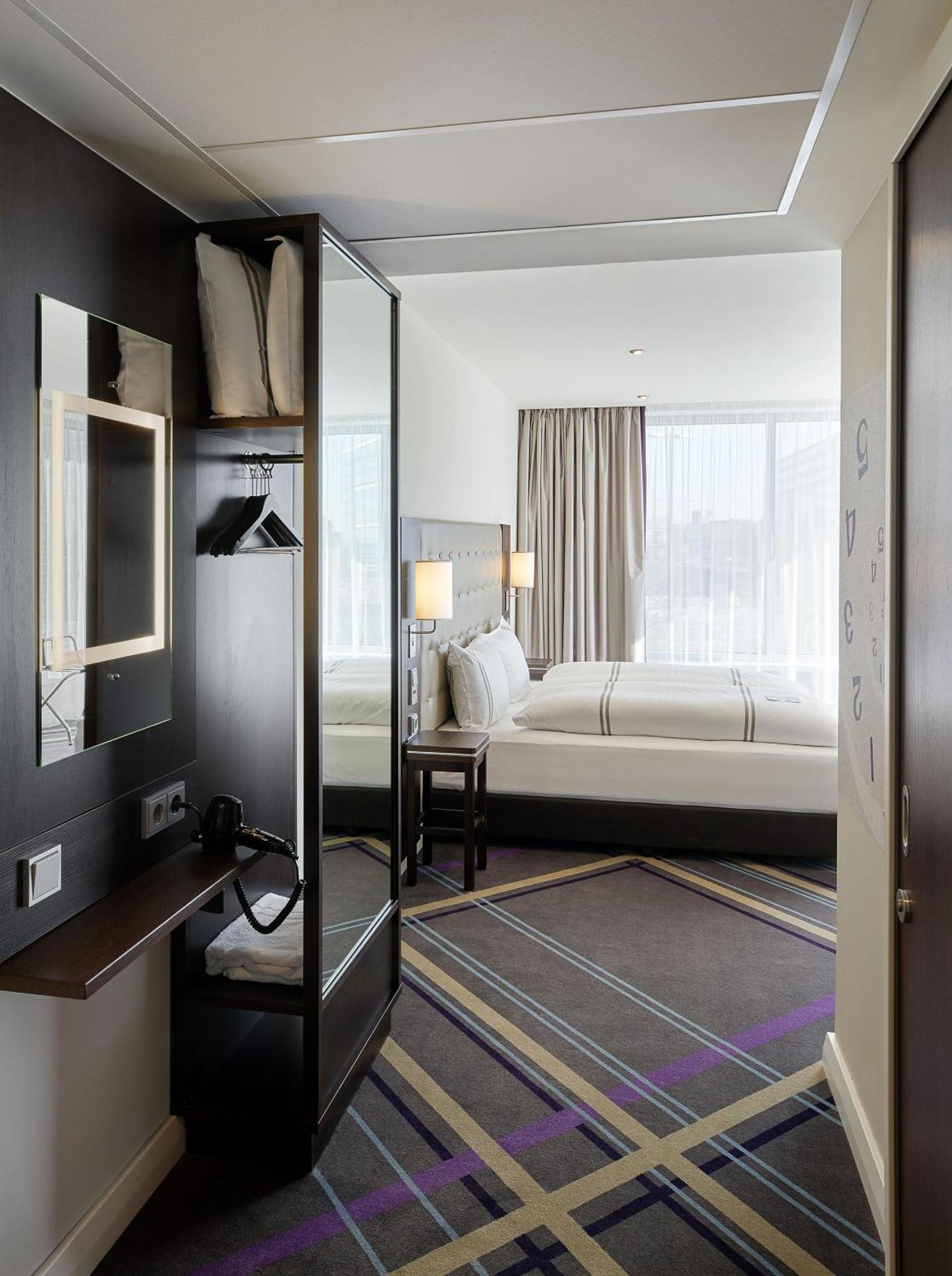Premier Inn Hamburg City Zentrum Εξωτερικό φωτογραφία